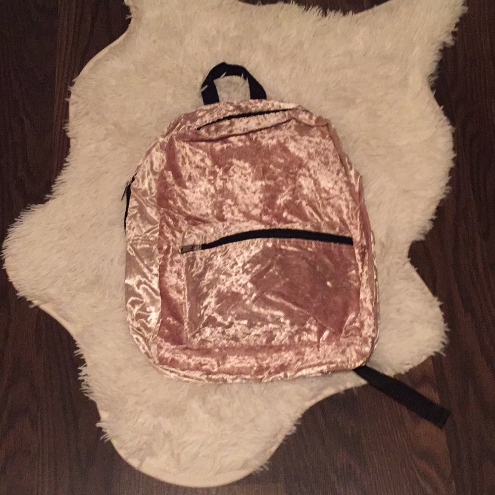 NWOT BOUTIQUE BRAND VELVET BACKPACK BUNDLE - Picture 2 of 5